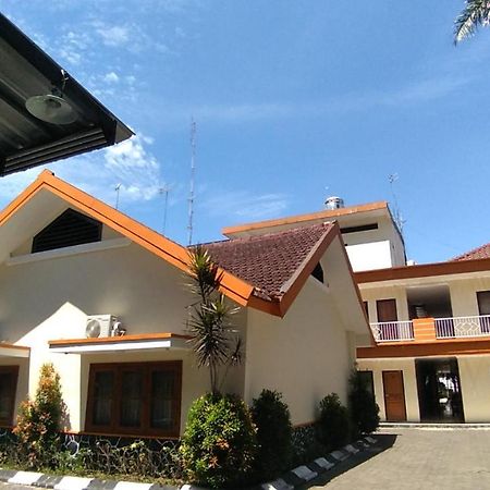 Morse Guest House Malang Exteriér fotografie