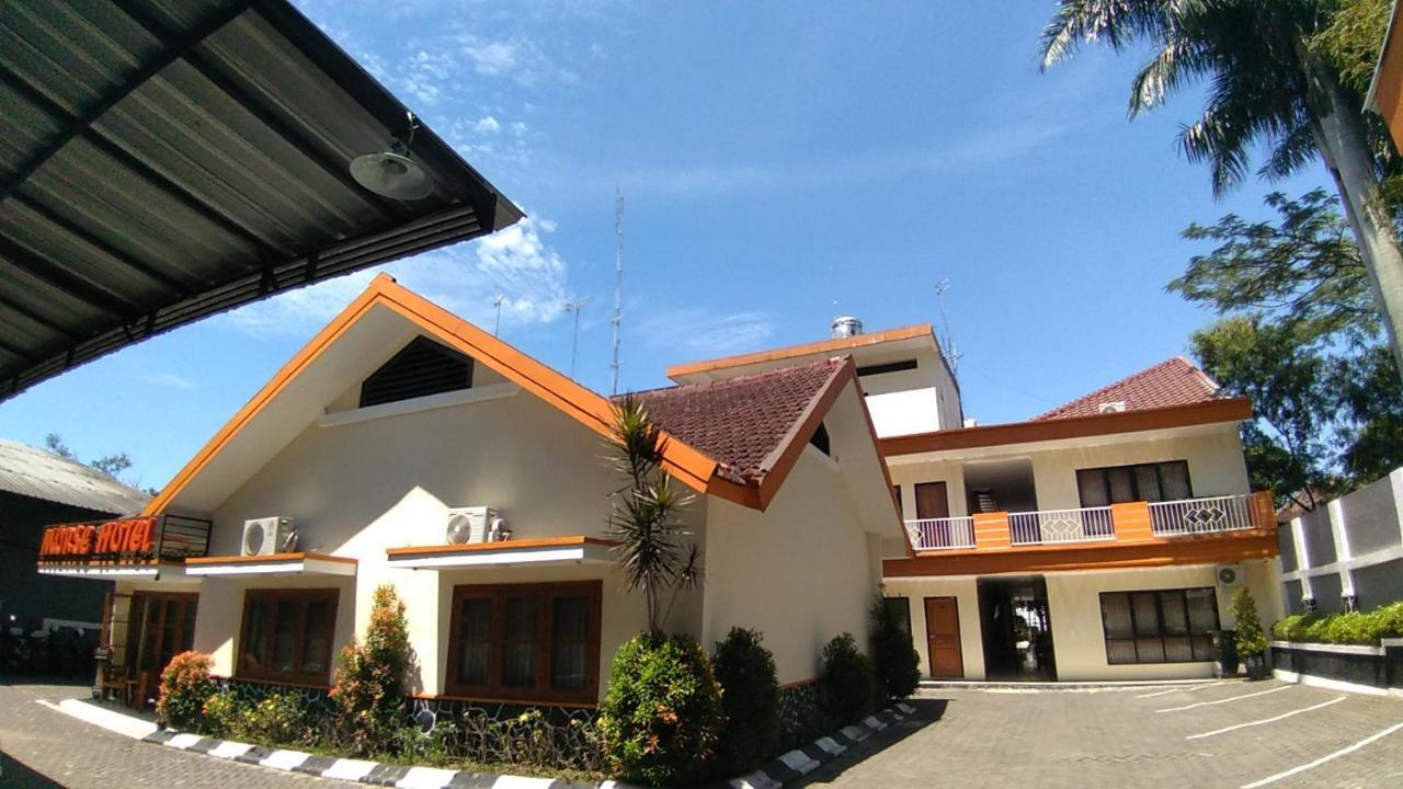 Morse Guest House Malang Exteriér fotografie